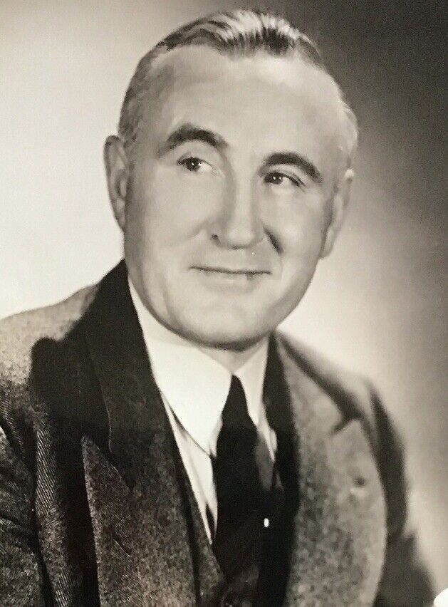 Donald Crisp