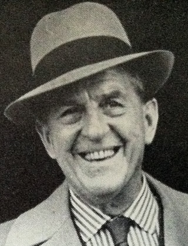 Stanley Holloway