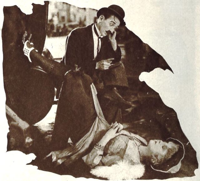 Vivien Oakland