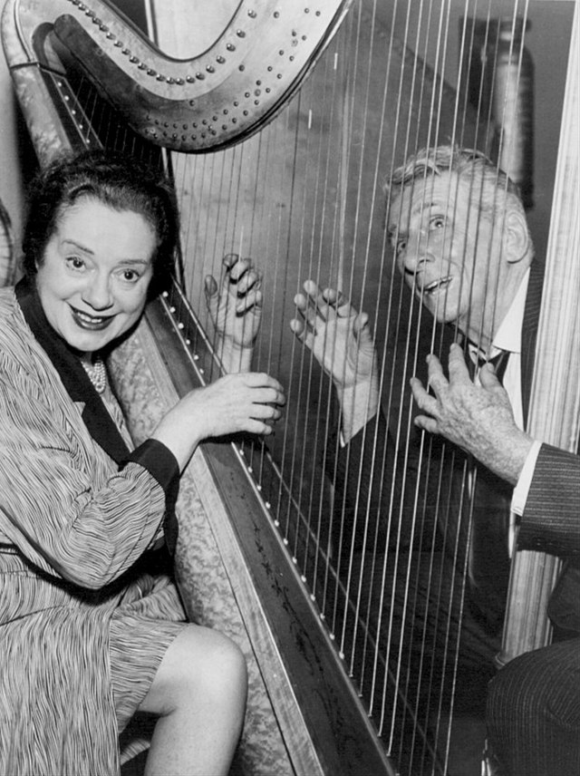 Elsa Lanchester