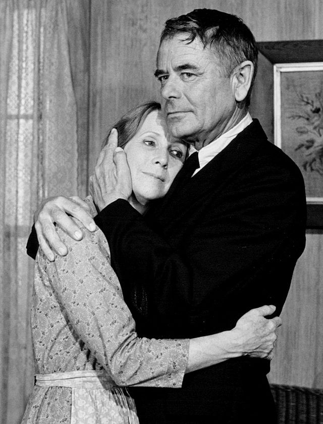 Julie Harris
