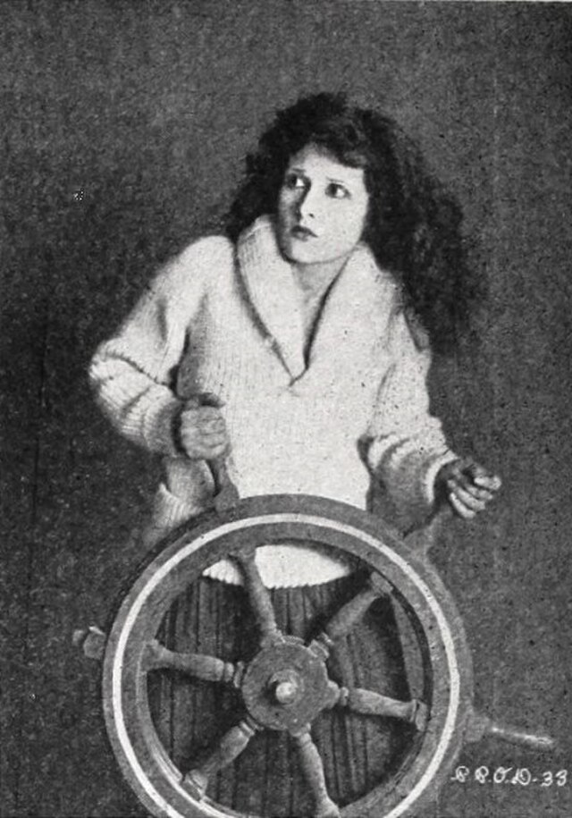 Evelyn Brent